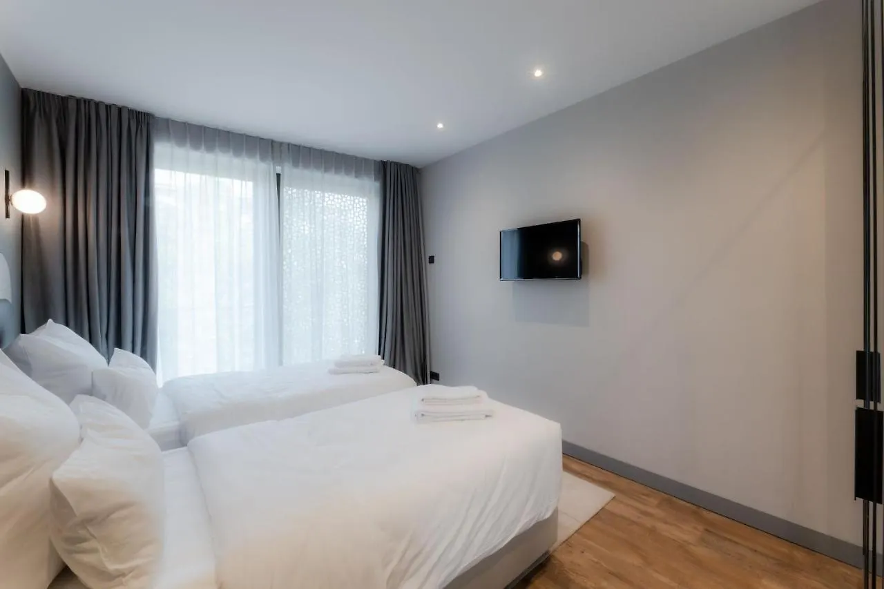 Fourty Three Luxury Serviced Apartments Düsseldorf Aparthotel